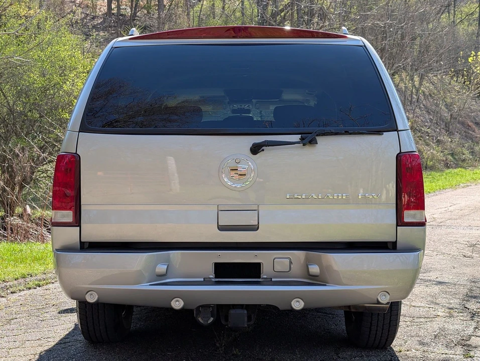 2004 Cadillac Escalade & EXT 2nd Gen - Image 24 of 31