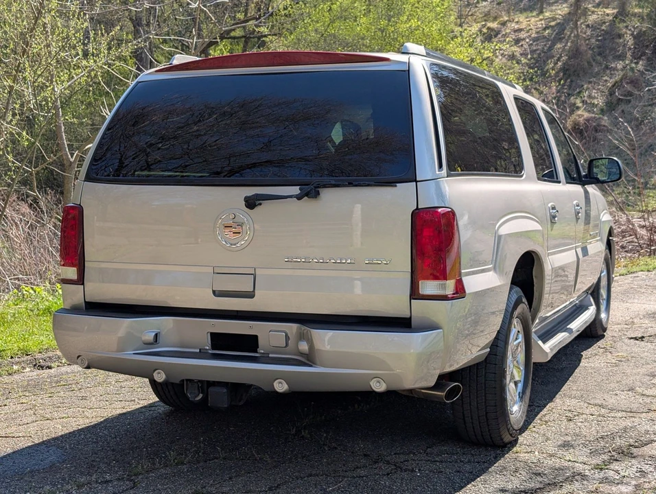 2004 Cadillac Escalade & EXT 2nd Gen - Image 22 of 31