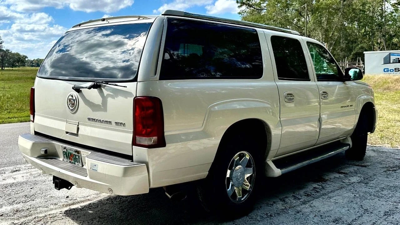 2004 Cadillac Escalade & EXT 2nd Gen - Image 7 of 21