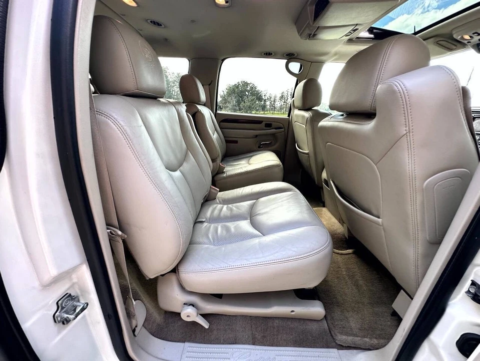 2004 Cadillac Escalade & EXT 2nd Gen - Image 18 of 21