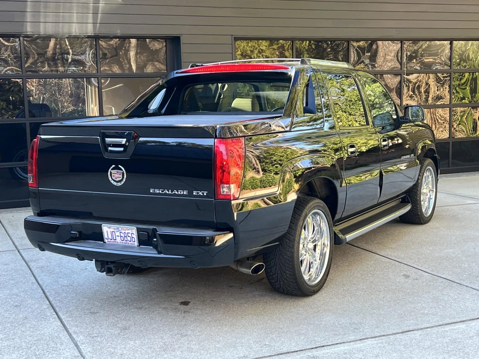 2004 Cadillac Escalade & EXT 2nd Gen - Image 9 of 31
