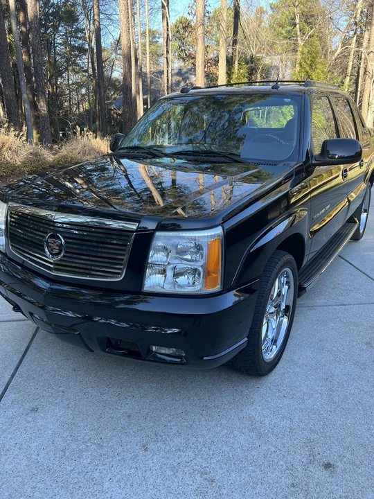 2004 Cadillac Escalade & EXT 2nd Gen - Image 19 of 31
