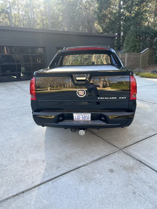 2004 Cadillac Escalade & EXT 2nd Gen - Image 8 of 31