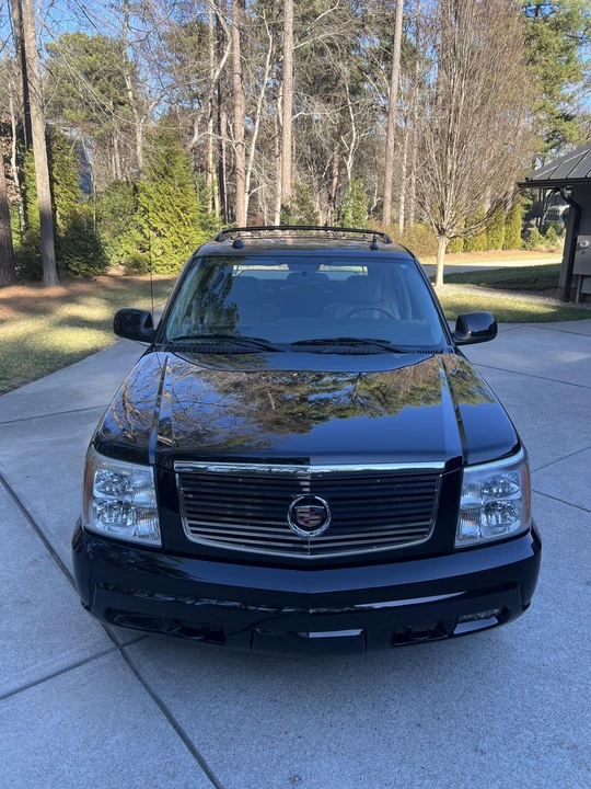 2004 Cadillac Escalade & EXT 2nd Gen - Image 15 of 31