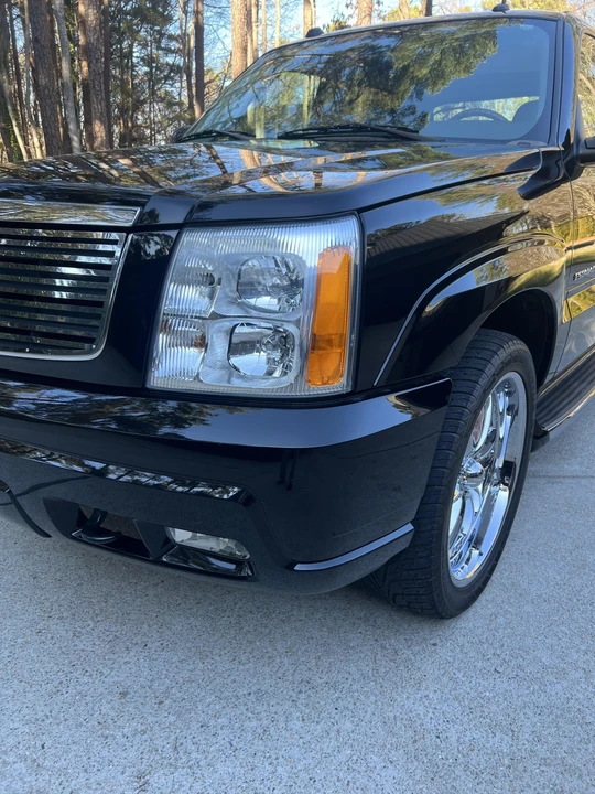 2004 Cadillac Escalade & EXT 2nd Gen - Image 20 of 31