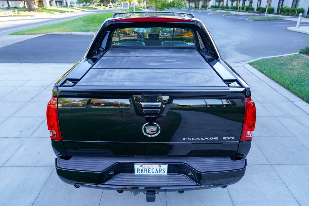 2004 Cadillac Escalade & EXT 2nd Gen - Image 16 of 31