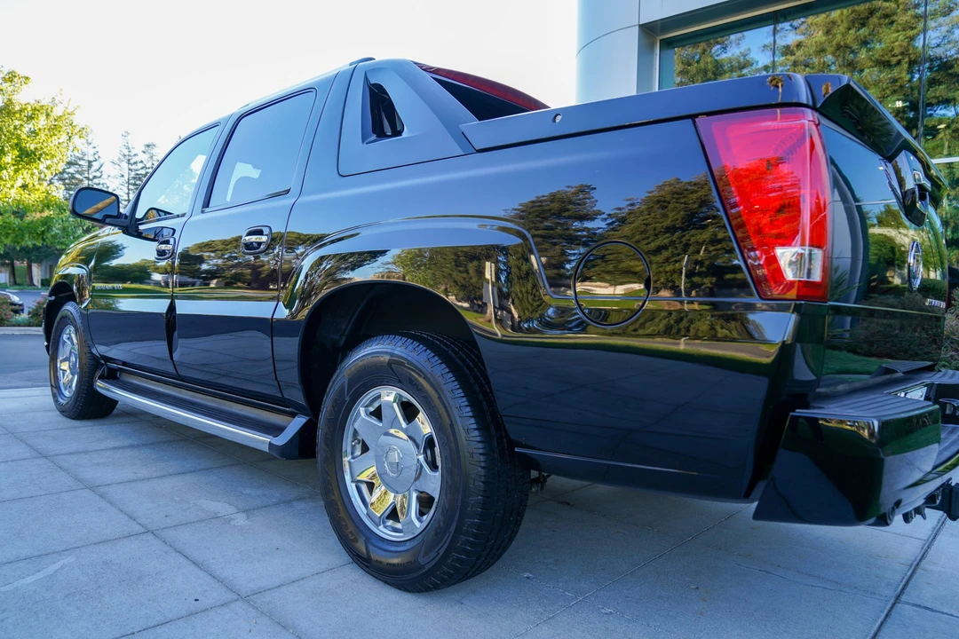 2004 Cadillac Escalade & EXT 2nd Gen - Image 17 of 31