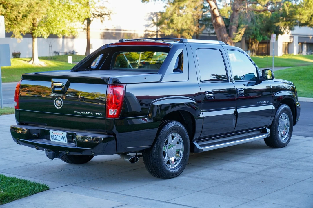2004 Cadillac Escalade & EXT 2nd Gen - Image 14 of 31