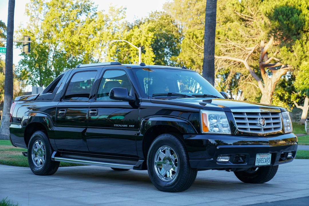 2004 Cadillac Escalade & EXT 2nd Gen - Image 11 of 31