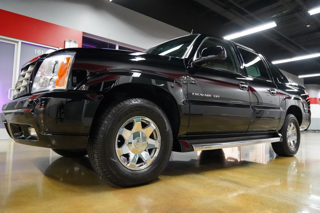 2004 Cadillac Escalade & EXT 2nd Gen - Image 19 of 31