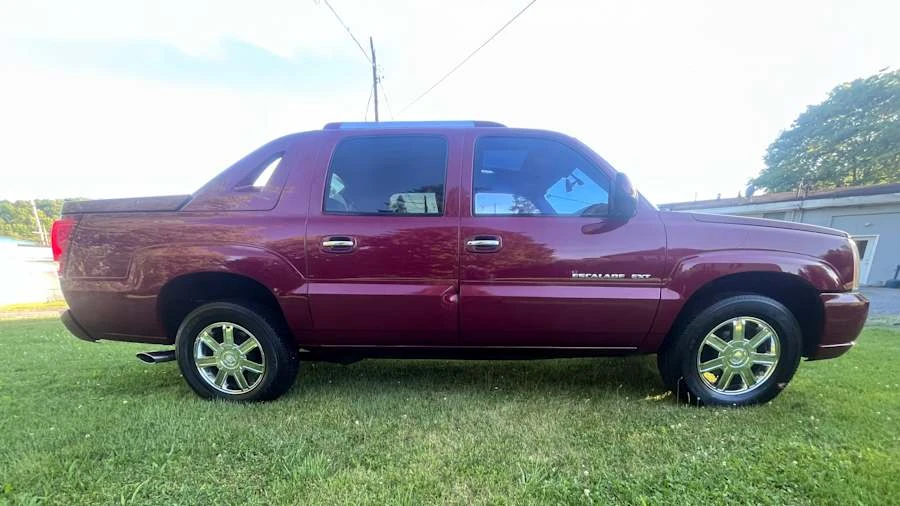 2004 Cadillac Escalade & EXT 2nd Gen - Image 7 of 31