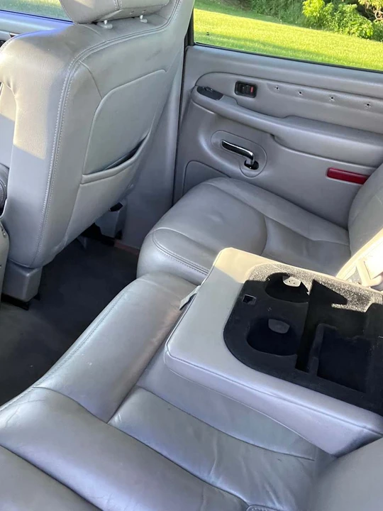 2004 Cadillac Escalade & EXT 2nd Gen - Image 15 of 31