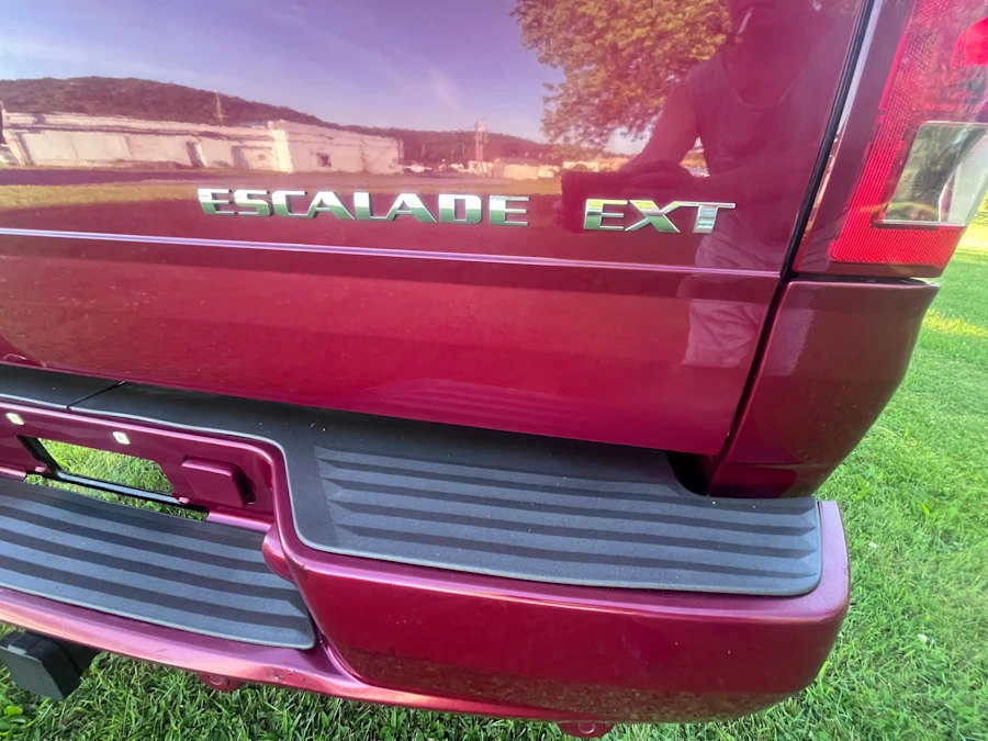 2004 Cadillac Escalade & EXT 2nd Gen - Image 10 of 31