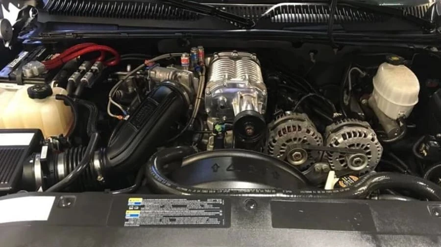 2004 Cadillac Escalade & EXT 2nd Gen - Image 12 of 12