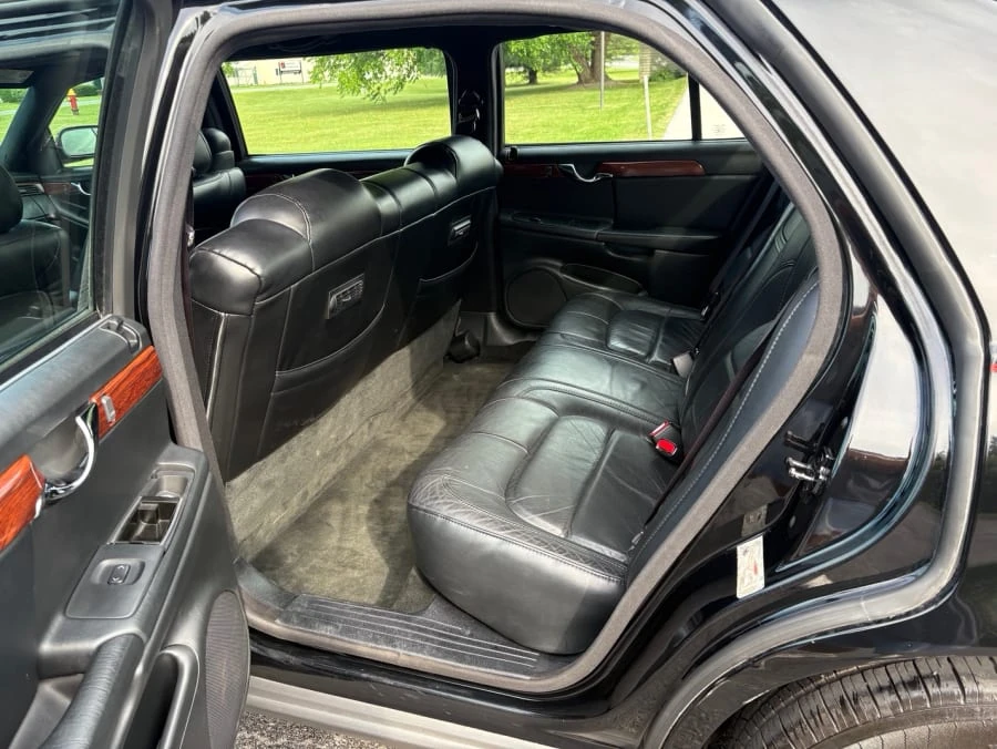 2004 Cadillac DeVille 8th Gen - Image 10 of 14