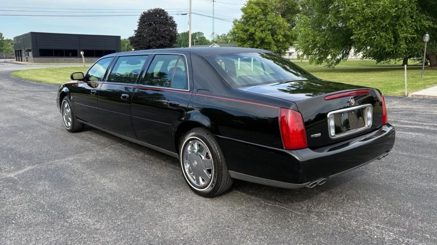 2004 Cadillac DeVille 8th Gen - Image 7 of 14