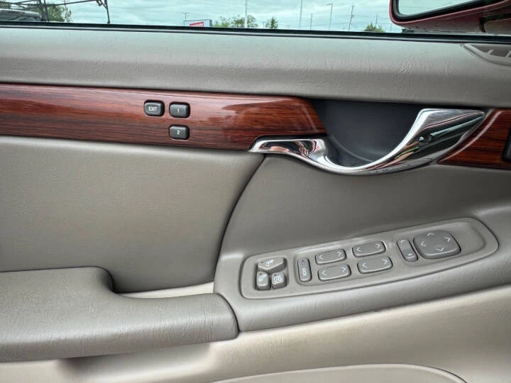 2004 Cadillac DeVille 8th Gen - Image 10 of 11