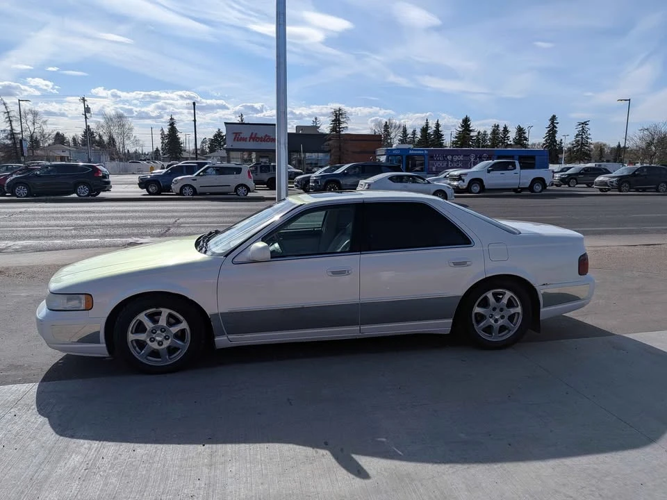 2004 Cadillac Seville - Image 3 of 10