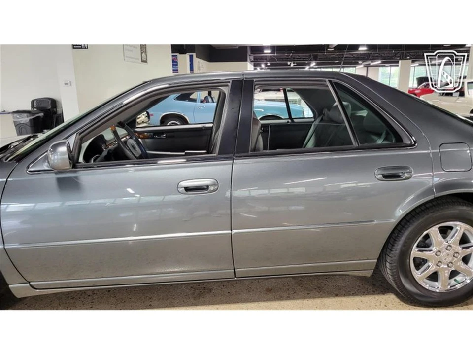 2004 Cadillac Seville - Image 26 of 31