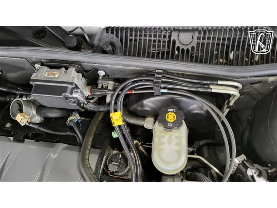 2004 Cadillac Seville - Image 13 of 31