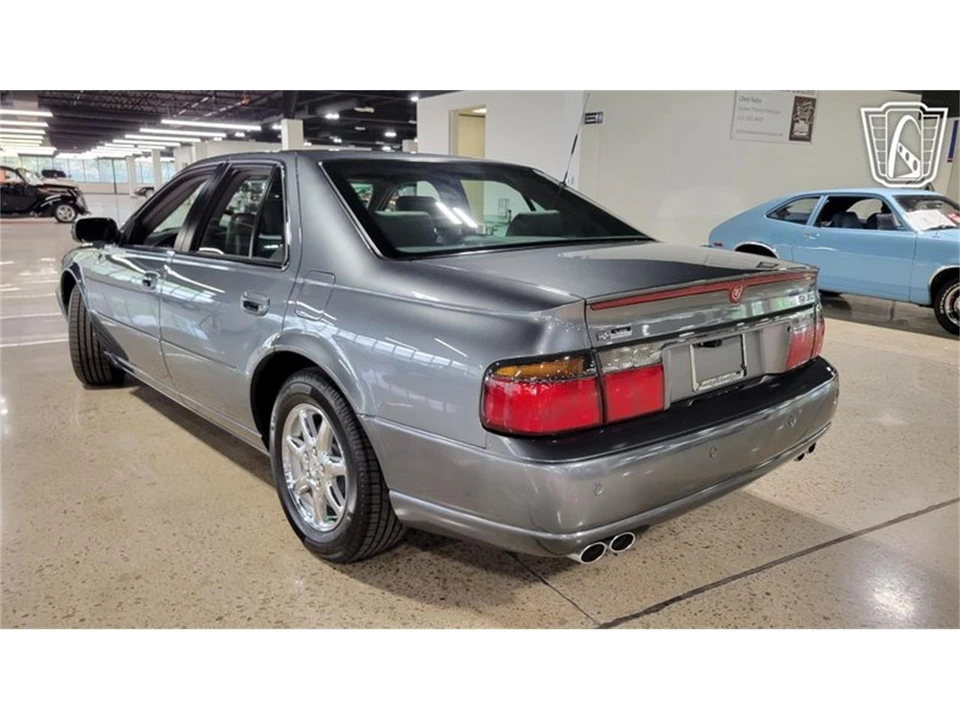 2004 Cadillac Seville - Image 29 of 31