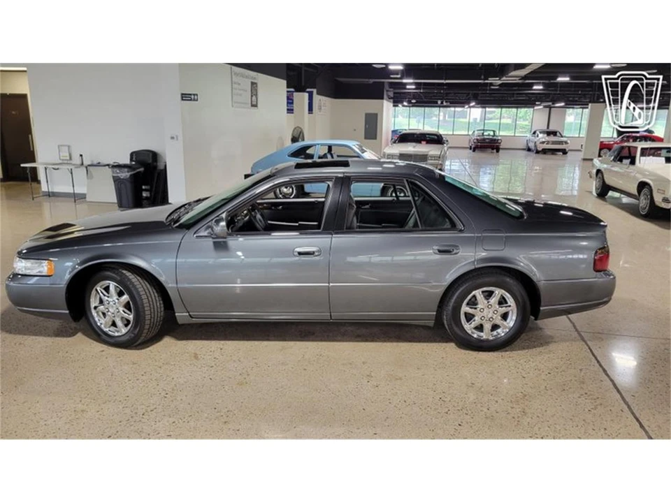 2004 Cadillac Seville - Image 24 of 31