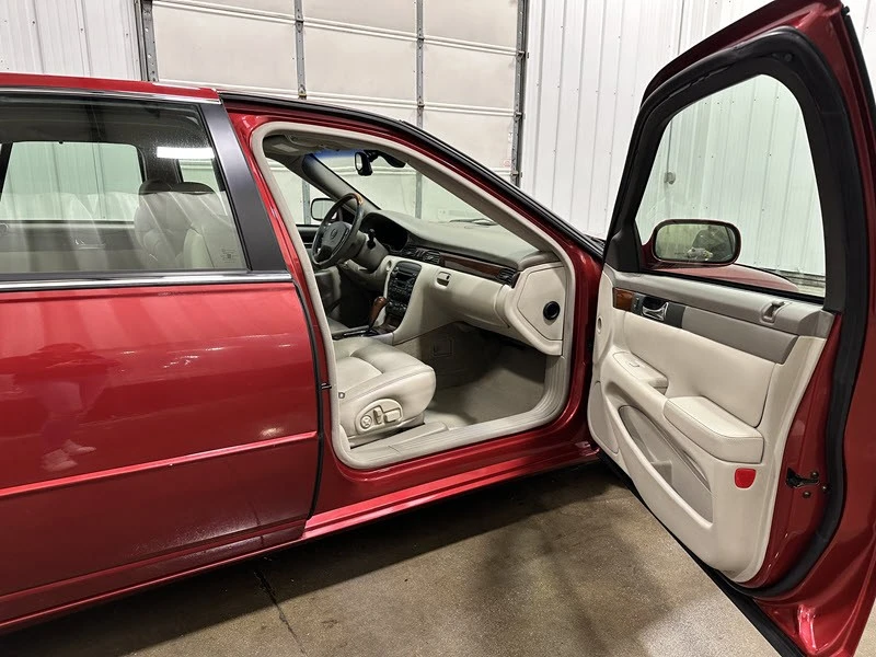 2004 Cadillac Seville - Image 15 of 20