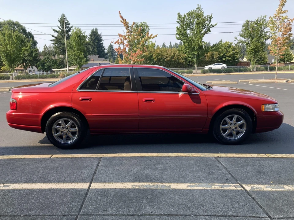 2004 Cadillac Seville - Image 28 of 31