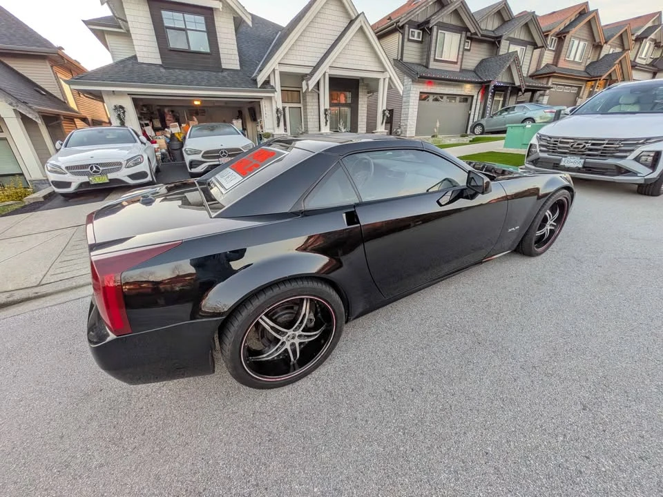 2004 Cadillac XLR - Image 5 of 10