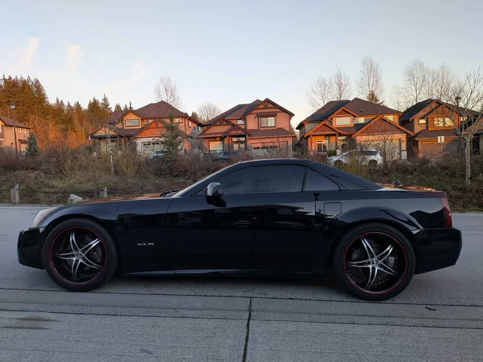 2004 Cadillac XLR - Image 2 of 10