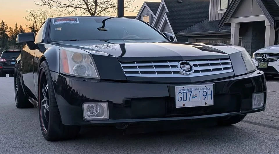 2004 Cadillac XLR - Image 9 of 10