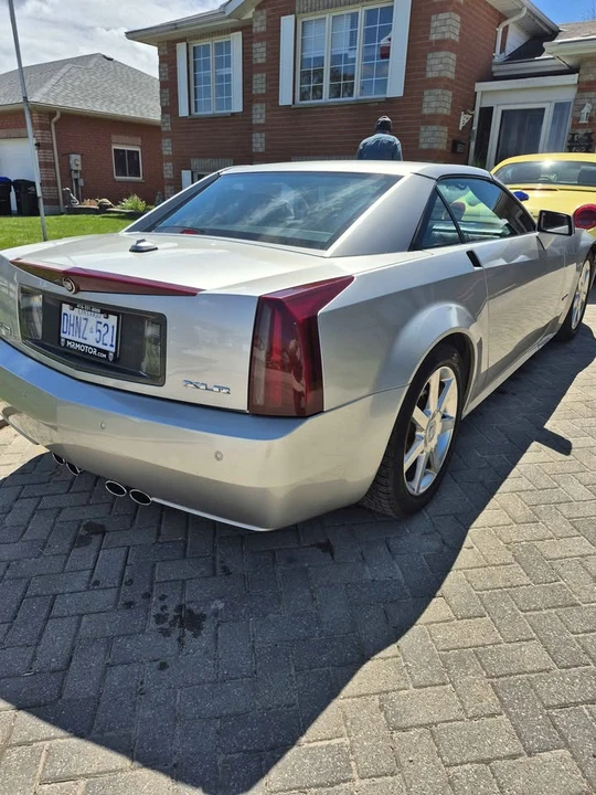 2004 Cadillac XLR - Image 3 of 19