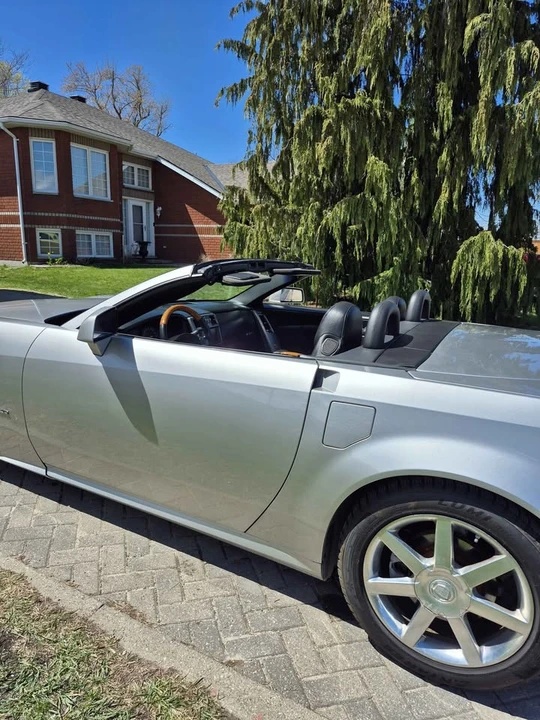 2004 Cadillac XLR - Image 5 of 19