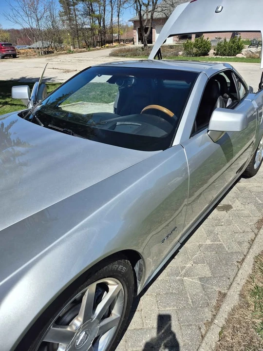 2004 Cadillac XLR - Image 17 of 19