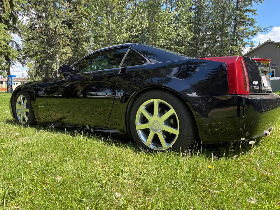 2004 Cadillac XLR - Image 9 of 20