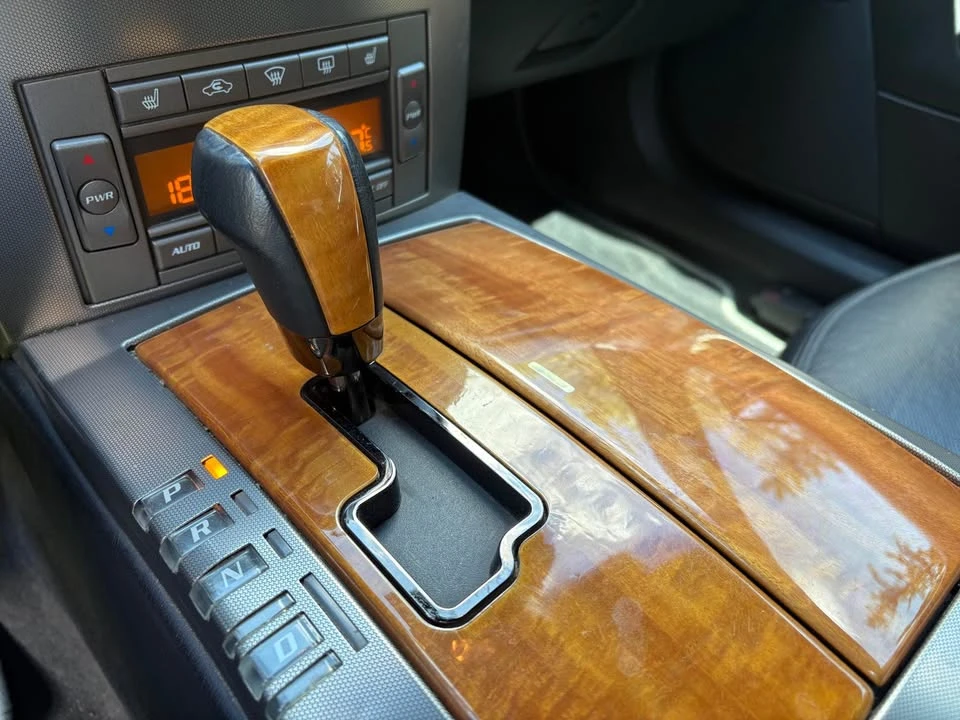 2004 Cadillac XLR - Image 18 of 20