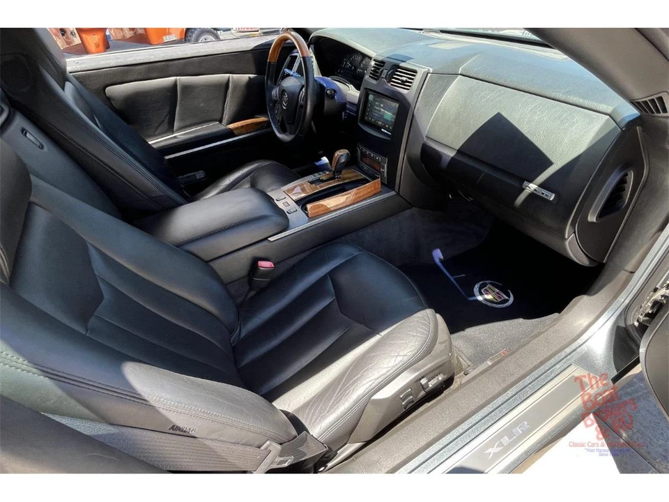 2004 Cadillac XLR - Image 13 of 14