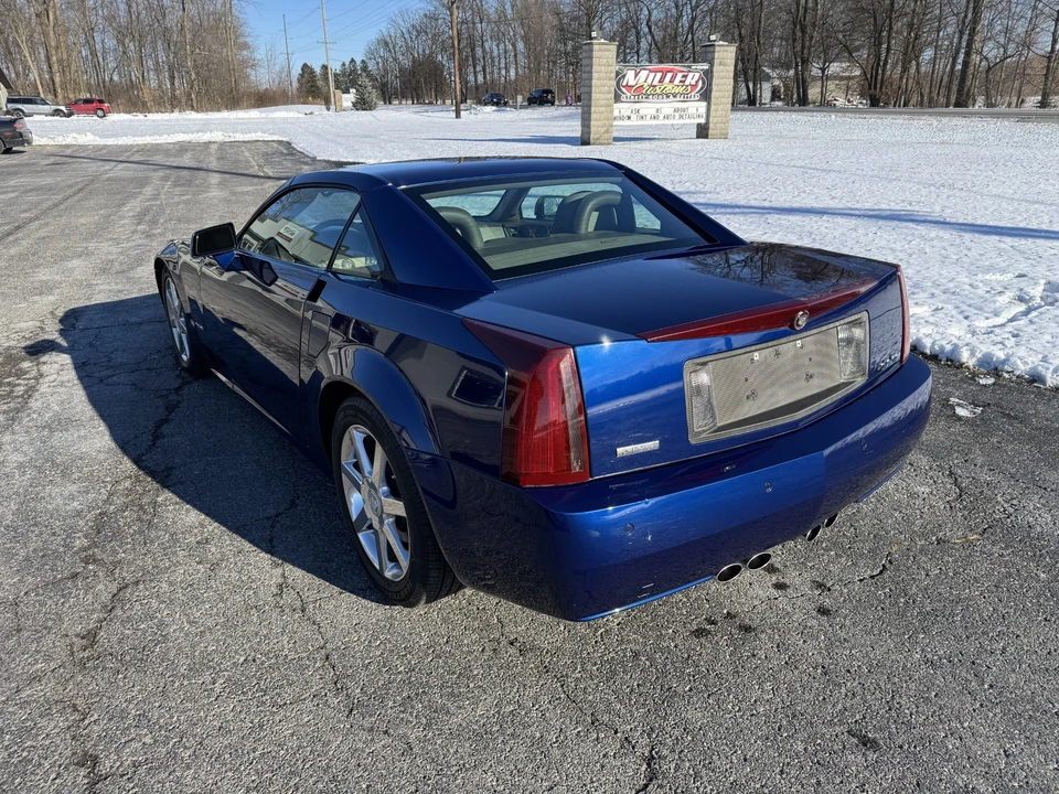 2004 Cadillac XLR - Image 4 of 31
