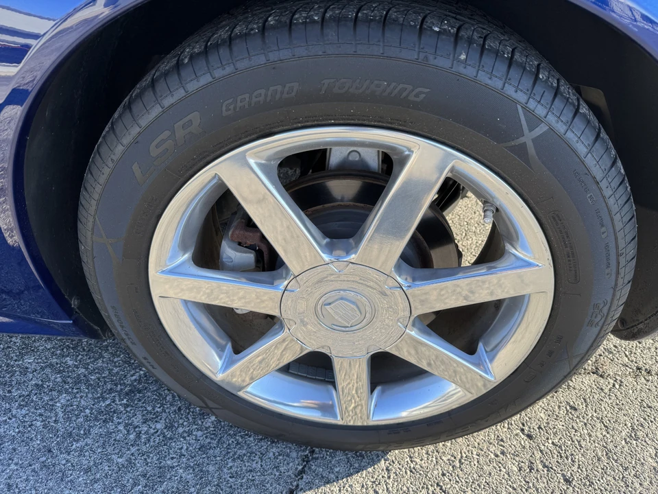 2004 Cadillac XLR - Image 30 of 31