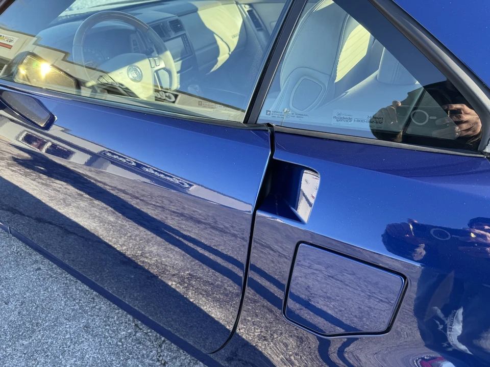 2004 Cadillac XLR - Image 14 of 31