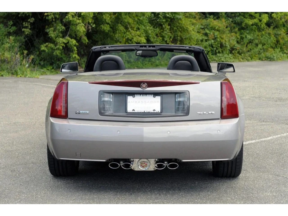 2004 Cadillac XLR - Image 6 of 31