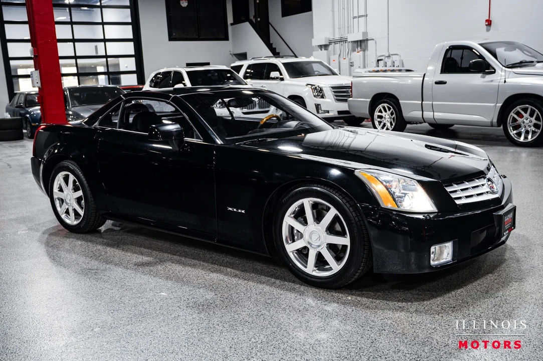2004 Cadillac XLR - Image 7 of 21