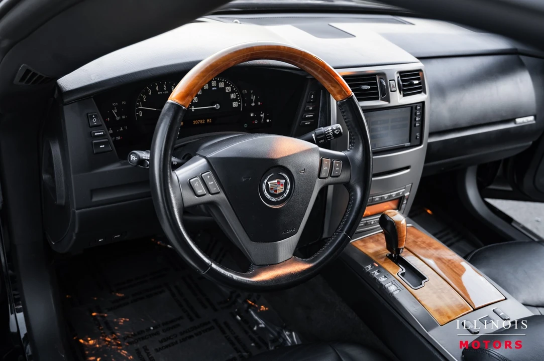 2004 Cadillac XLR - Image 16 of 21