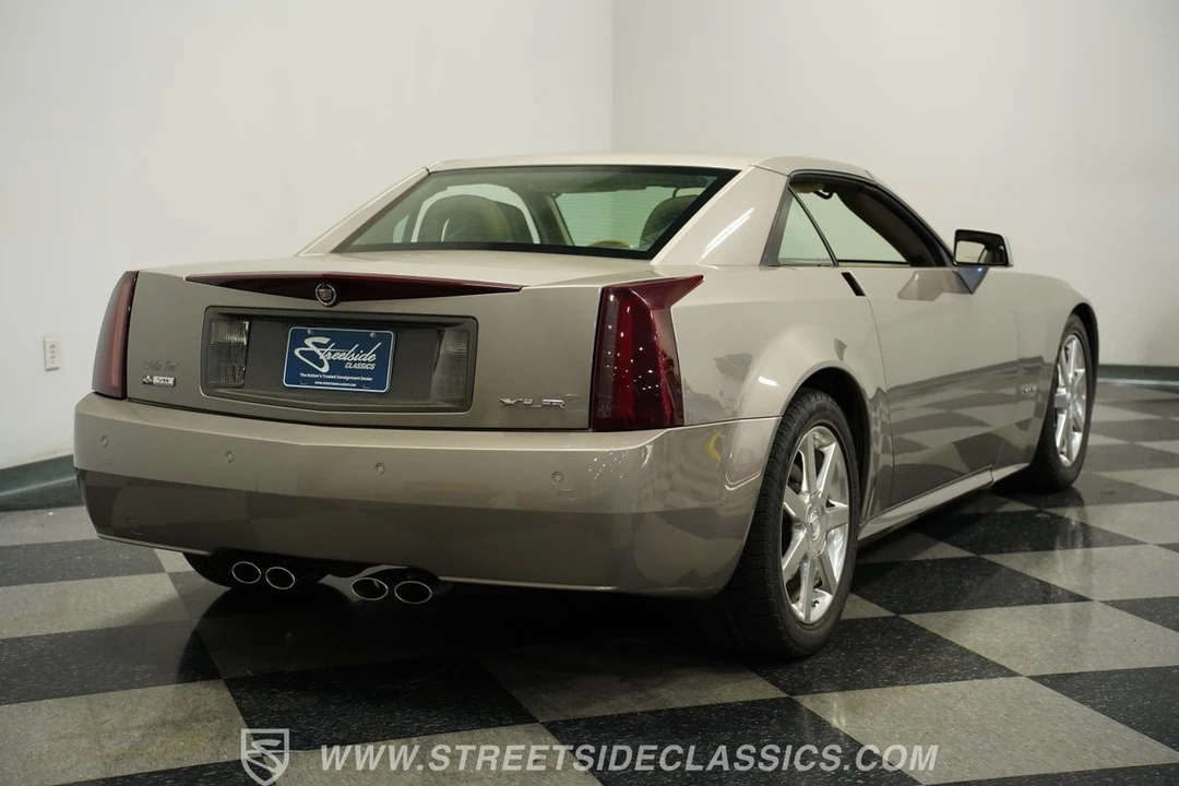 2004 Cadillac XLR - Image 12 of 12