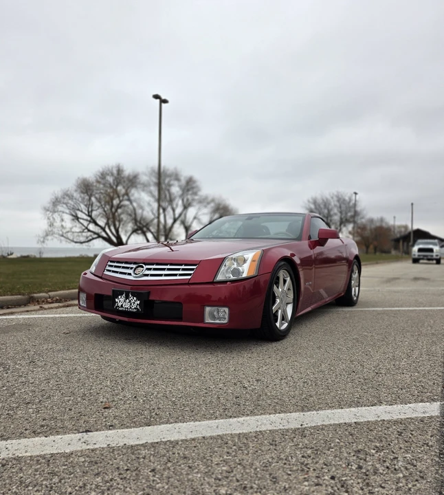 2004 Cadillac XLR - Image 9 of 21
