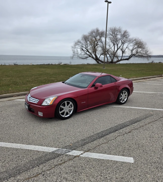 2004 Cadillac XLR - Image 16 of 21