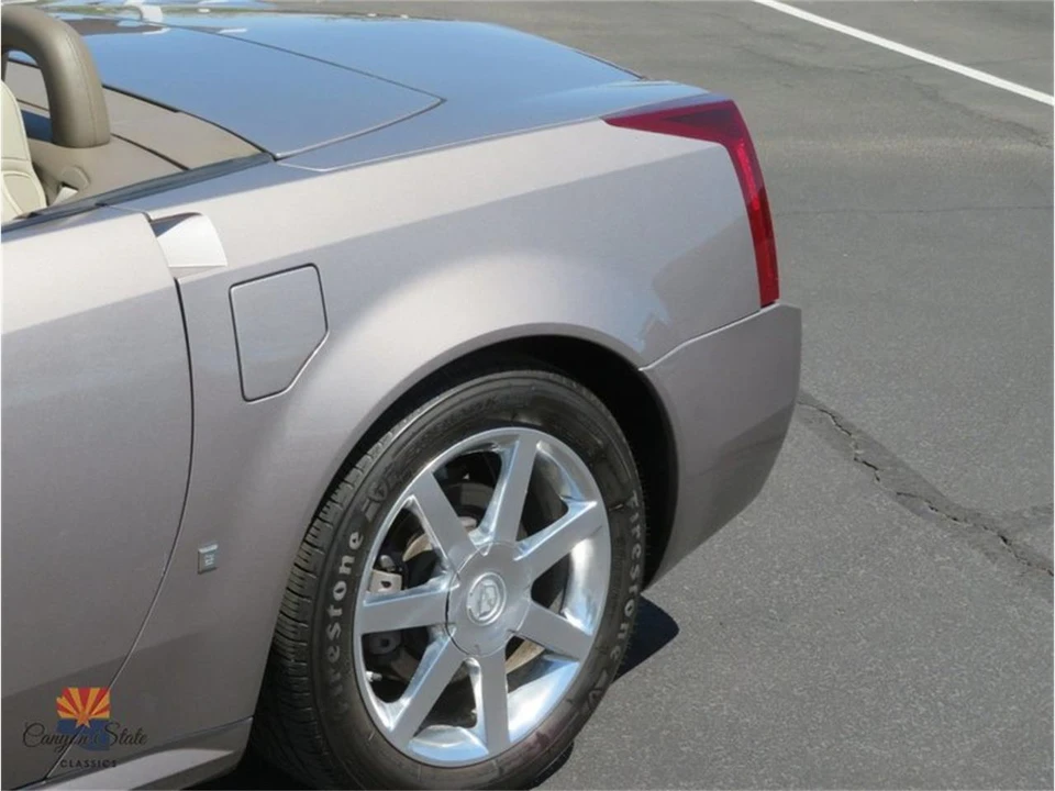 2004 Cadillac XLR - Image 15 of 31