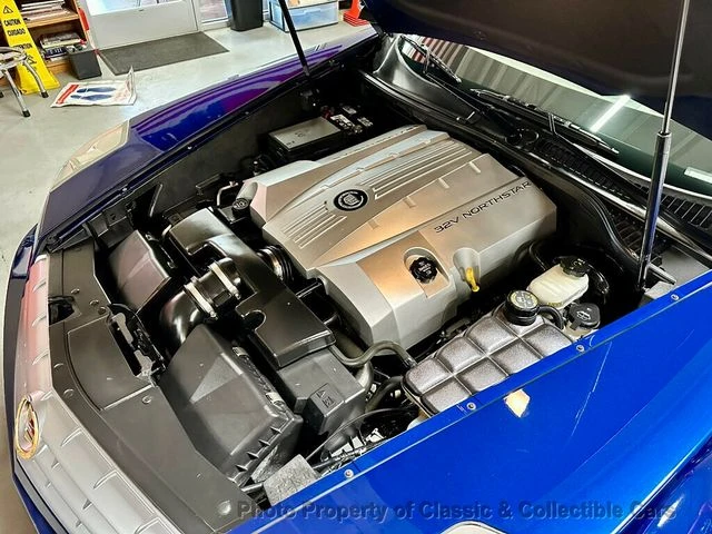 2004 Cadillac XLR - Image 10 of 19