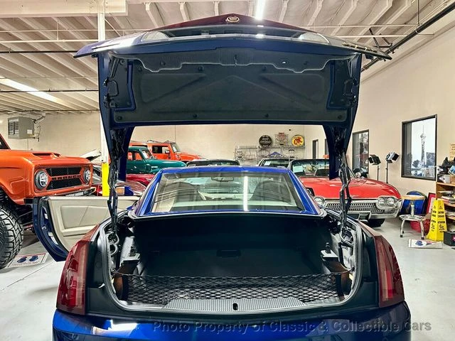 2004 Cadillac XLR - Image 11 of 19