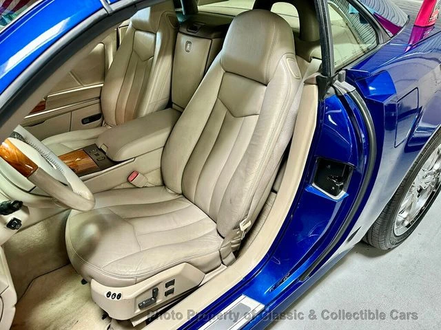 2004 Cadillac XLR - Image 12 of 19